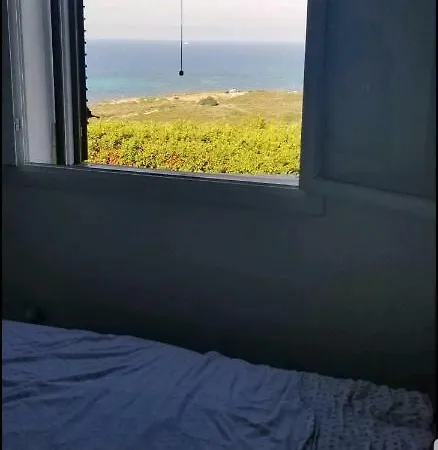 Nel Villaggio Costa Caddu 빌라 *