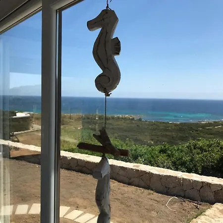 Nel Villaggio Costa Caddu فيلة *